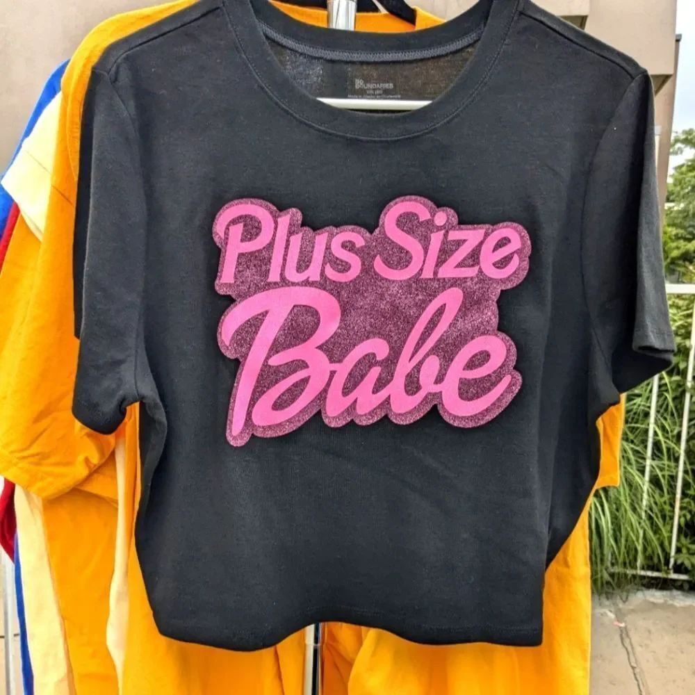 Plus Size Babe glitter cropped tee